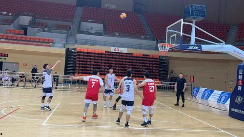 篮球比赛中拍摄,捕捉激情四溢的精彩瞬间